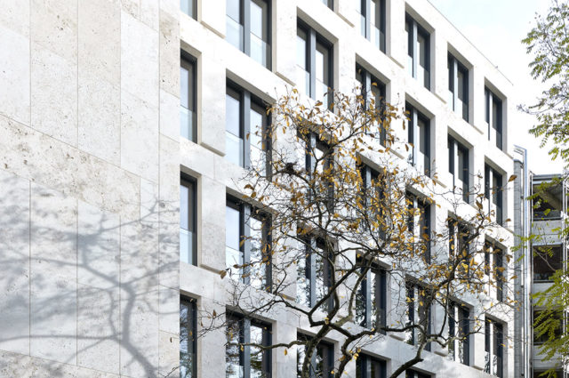 Frankfurt, Kernsanierung eines Bürogebäudes